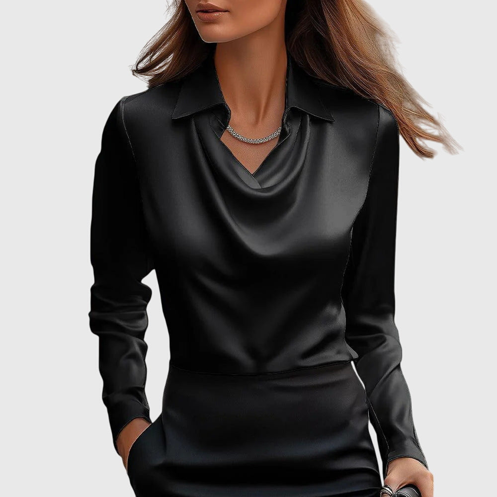 Sylvie | Blusa con lucentezza di lusso e scollatura plissettata