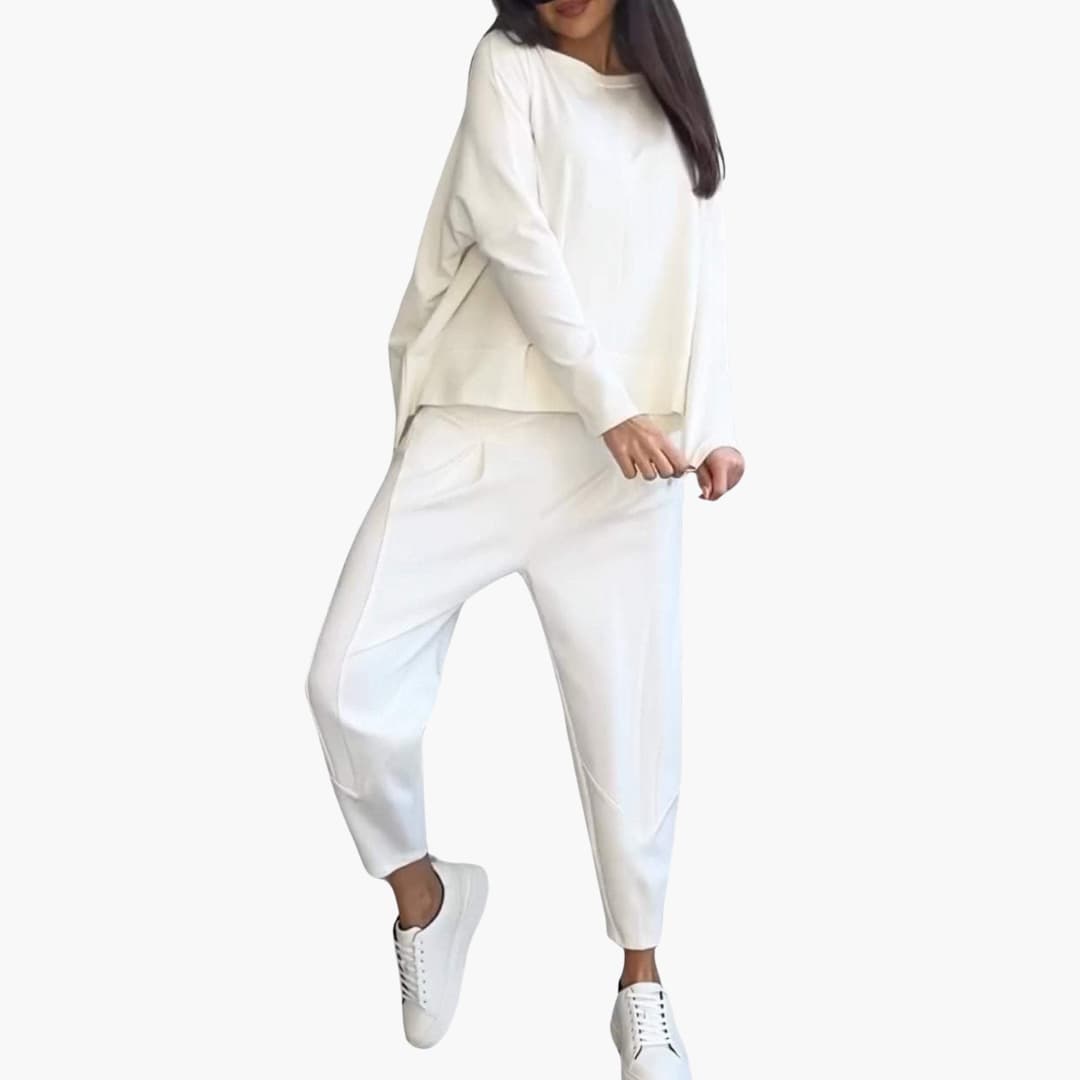 Anna | Set Comodo a Due Pezzi con Collo Rotondo