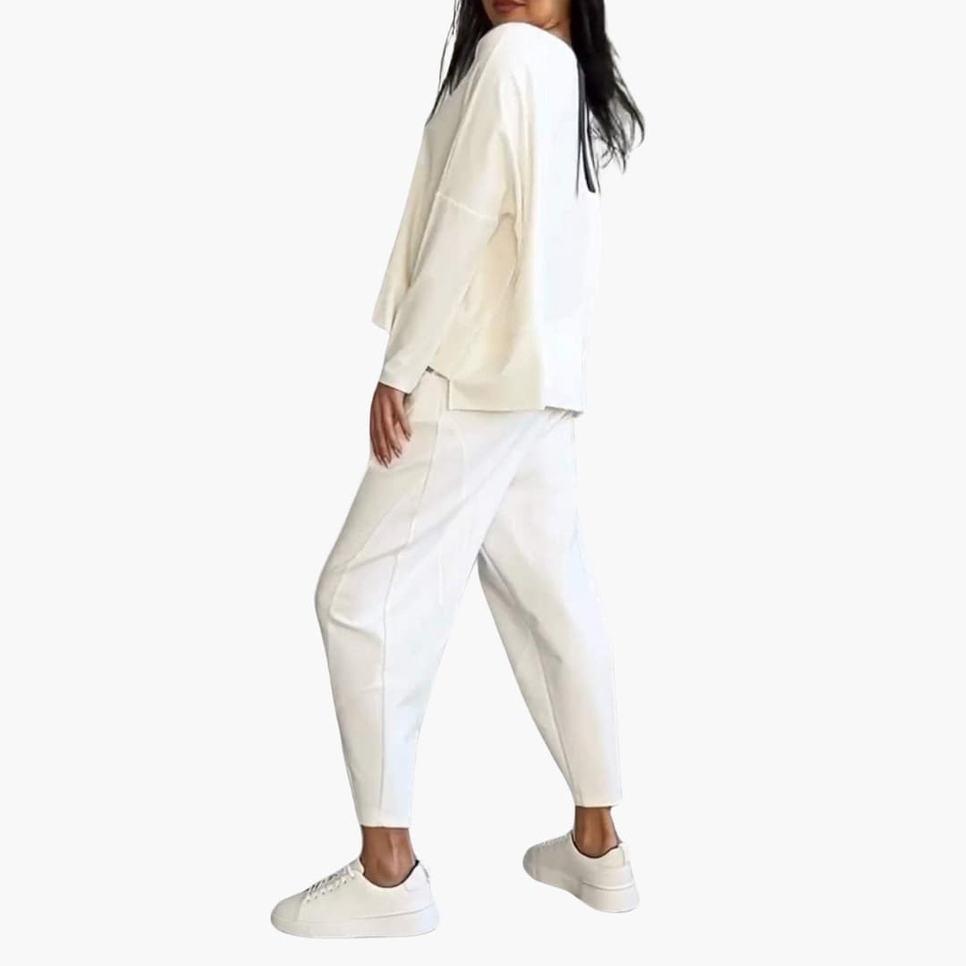Anna | Set Comodo a Due Pezzi con Collo Rotondo