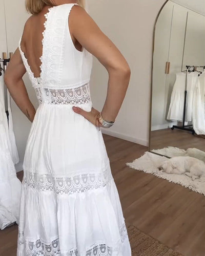 Kim | Abito in Pizzo con Scollatura a V