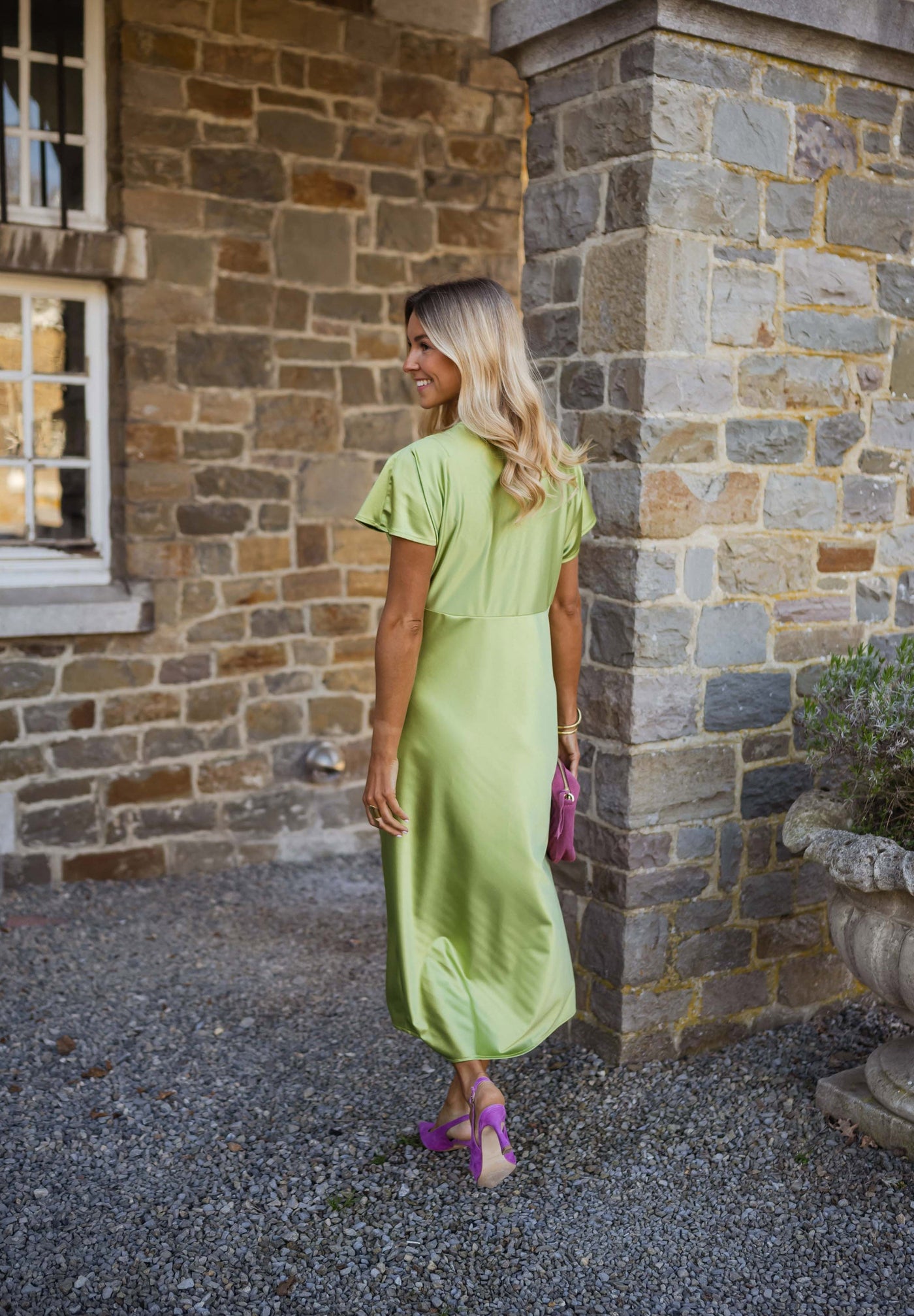 Eleonore™ | Il Vestito di Seta con Scollatura a V