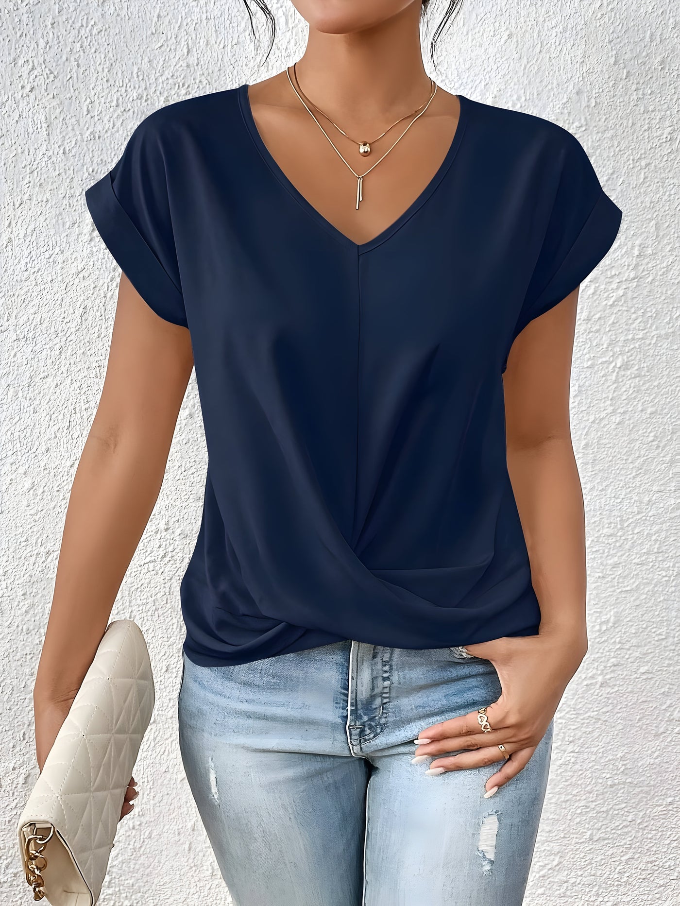 Maia – Top V-Hals con Twist Frontale