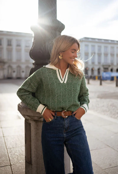 EMILIA™ | MAGLIONE VERDE A V