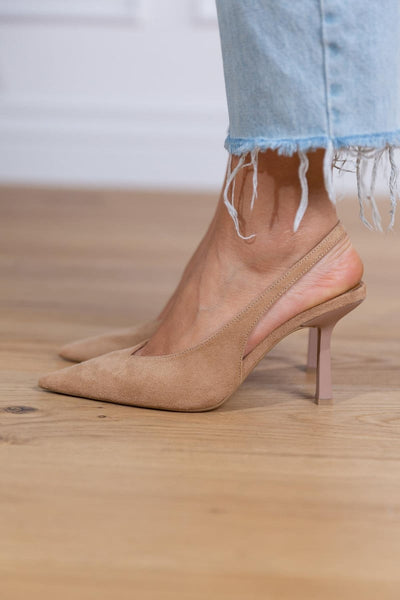 MARLENA | DÉCOLLETÉ SLINGBACK.