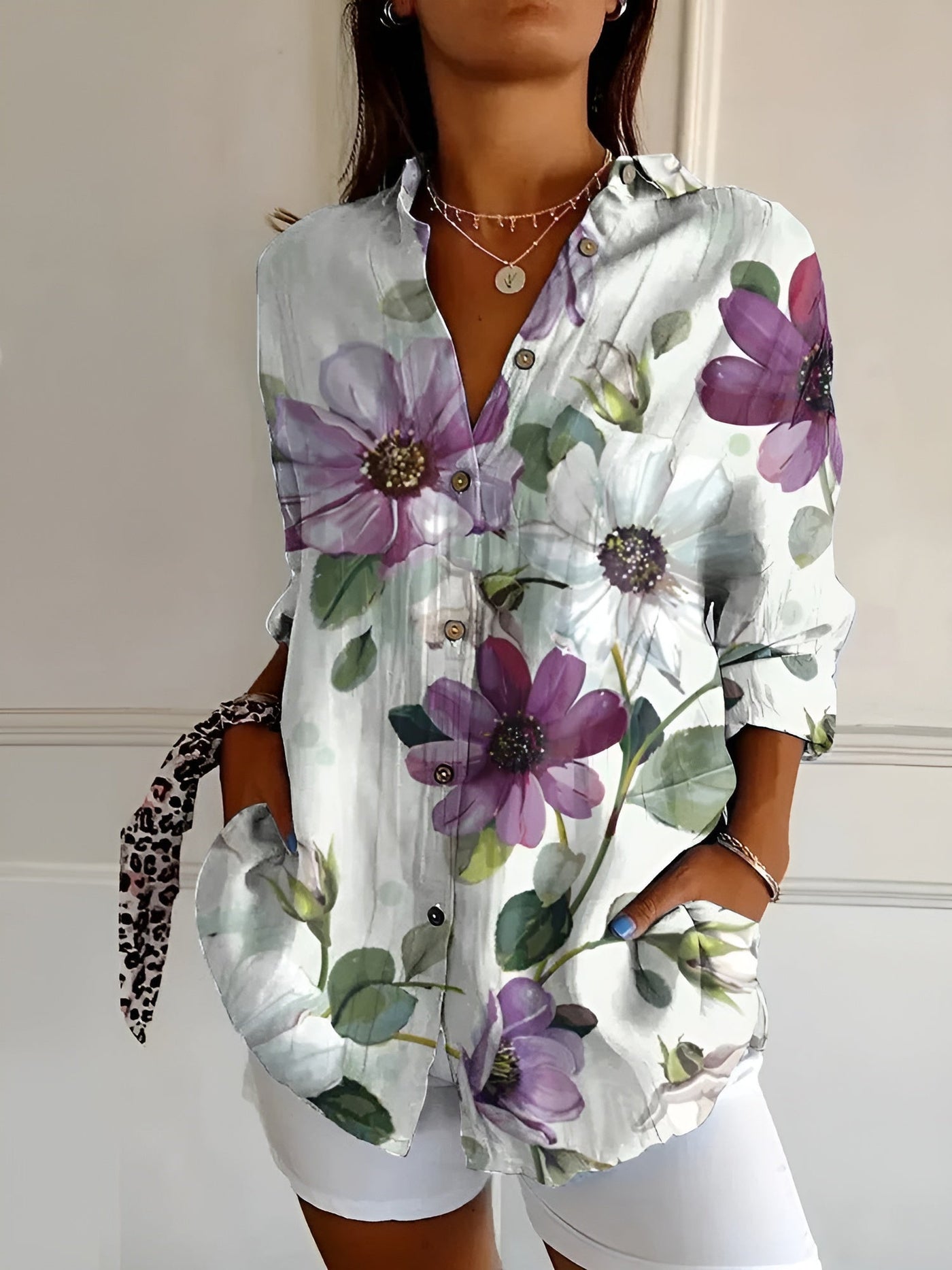 Avril | Blusa elegante con stampe giocose